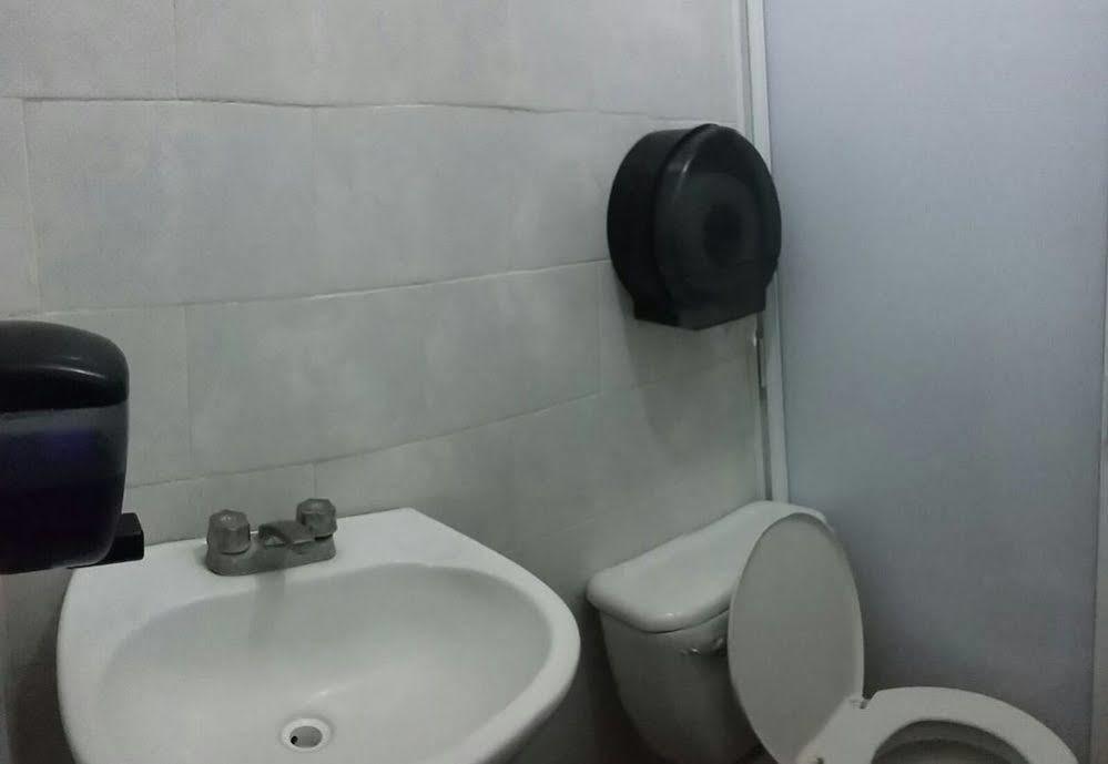 Hotel Colon De زاكاتيكاس المظهر الخارجي الصورة